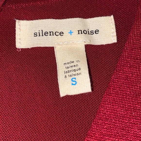 Maroon Silence + Noise Romper - Picture 3 of 4